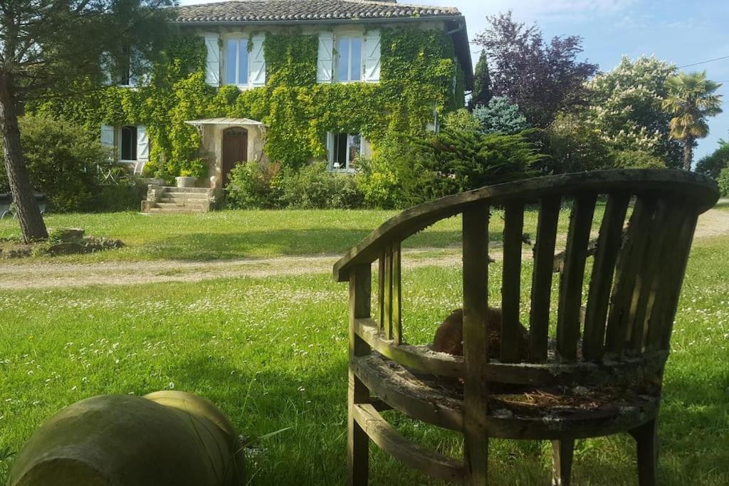 Maison du 18é de charme au calme Idrac-Respailles Extérieur photo