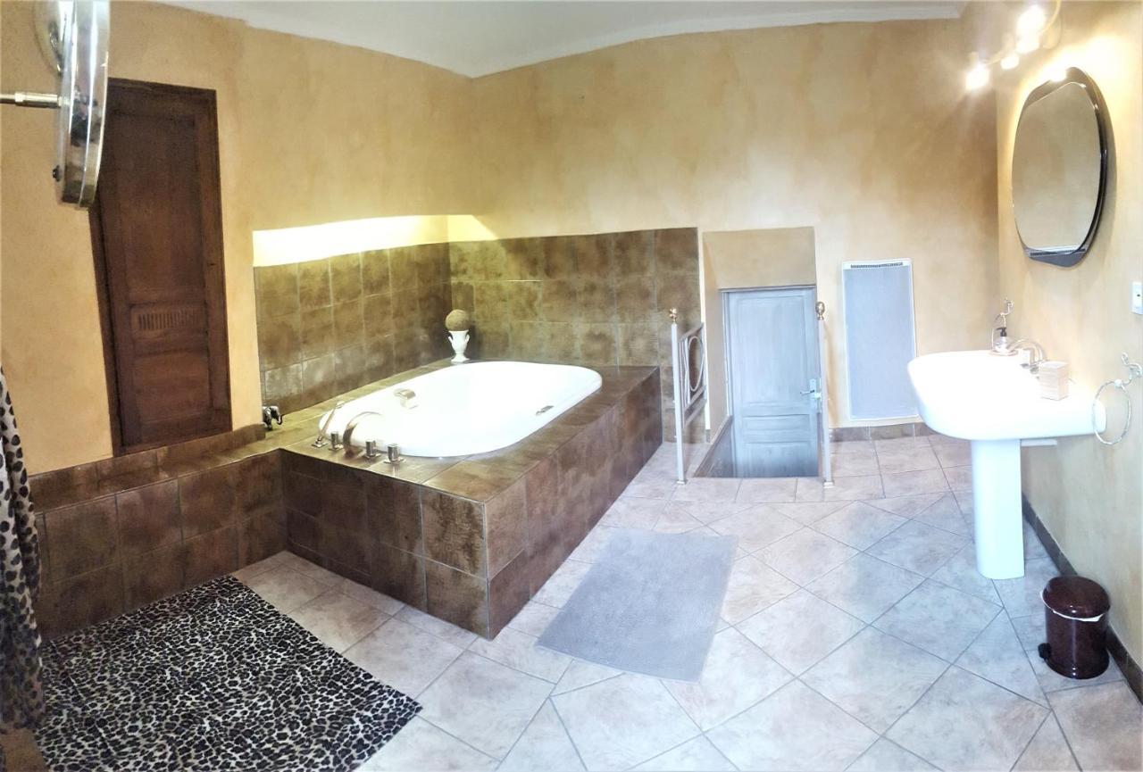 Maison du 18é de charme au calme Idrac-Respailles Extérieur photo