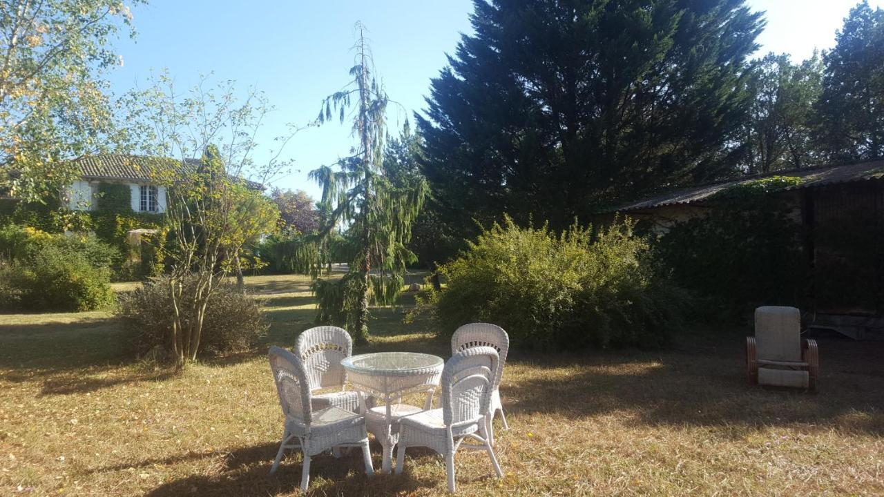 Maison du 18é de charme au calme Idrac-Respailles Extérieur photo